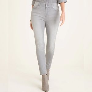 Chico's Plus Grey Secret Stretch Jegging Jean size 20